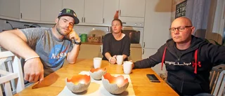 De försöker förstå vad som hände vännen Johan Nordling