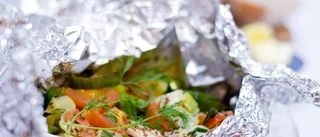 Middagstips: Abborrpaket med potatis, tomater och purjolök
