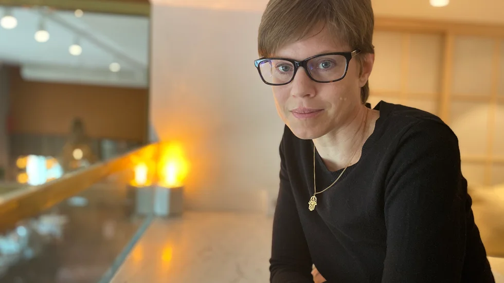 Johanna Nilsson kom i våras ut med romanen "Ängeln på Rival" vars spelplats var Stockholm. Nu är hon aktuell med en ungdomsbok som utspelar sig i Uppsala. 