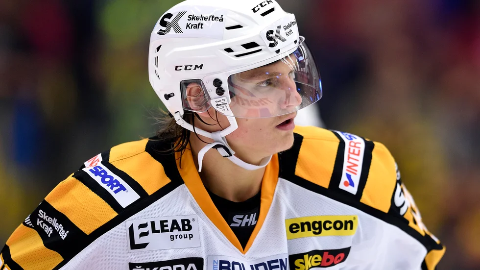 Karlsson gjorde ett poäng på sex matcher i den svartgula tröjan. 