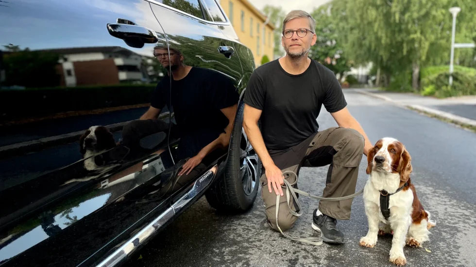 Pierre Ridderström valde att köpa en laddhybrid i februari trots att de hellre skaffat en elbil: "Men det hade varit helt omöjligt".