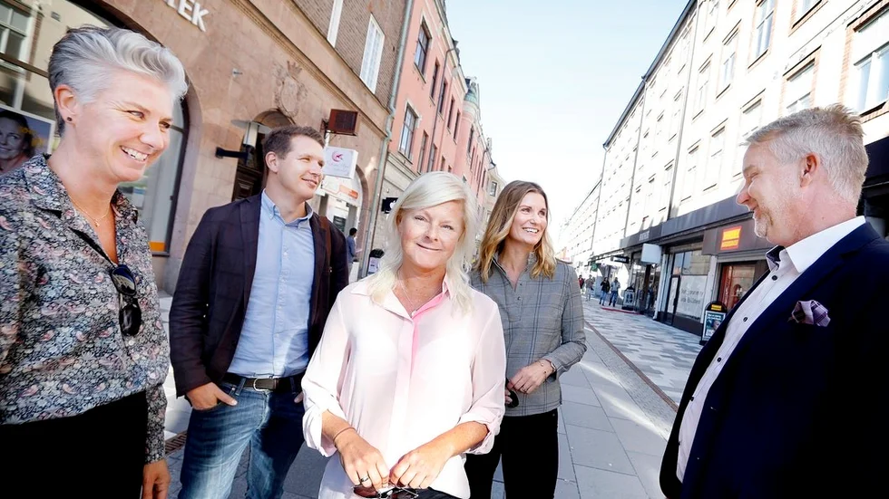 Magdalena Lindfeldt, projektledare stadsutveckling på kommunen, Anders Kruhsberg från Kruhsberg fastigheter och vice ordförande i Eskilstuna innerstad AB, Isabel Gölles, vd för Eskilstuna innerstad AB, Emma Andersson, ordförande Cityföreningen (Centrumledare Gallerian) och ledamot i Eskilstuna innerstad AB, och Patrik Engman, ordförande för Eskilstuna innerstad AB.