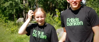 Enköpings roligaste sommarjobb • Andreas och Jennifers uppdrag: Leka