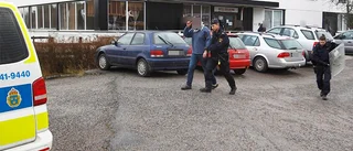 Stort polispådrag efter bråk på asylboende