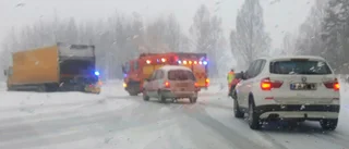 En till sjukhus efter olycka utanför Julita