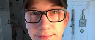 Nyköpingsbon Felix tvekade inte när han såg mannen ligga och krampa - agerandet hyllas av polisen