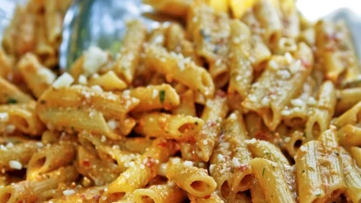 Ständigt denna pasta. Kan man få annan vegetarisk mat, undrar eleverna.