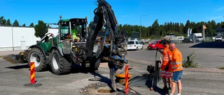 Här jobbar de på vägen: "Man reagerar om någon gasar riktig"