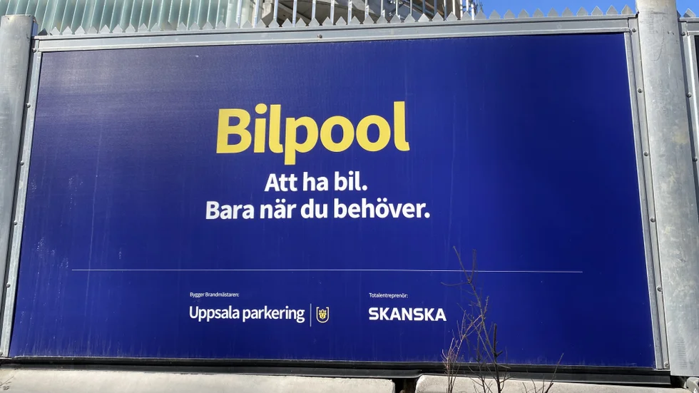 Kommunens parkeringsbolag uppmanar fler i Rosendal att använda sig av bilpool.