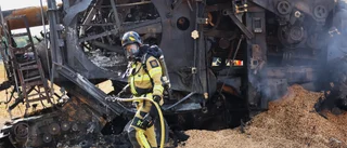 Brand i Skördetröska: "Eftersläckningsarbetet tar tid"