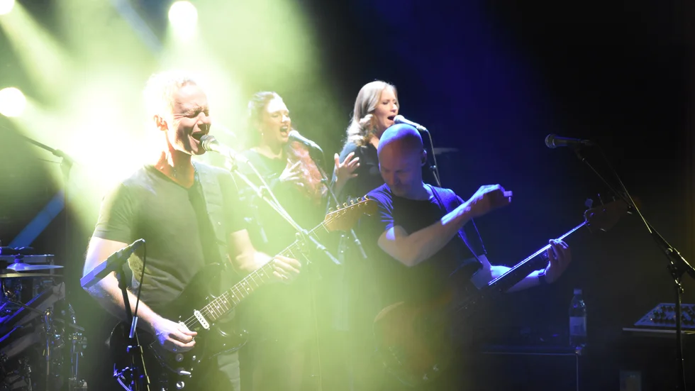 En stor del av Pink Floyds konserter gick alltid ut på mycket visuellt och lasershower vilket den danska hyllningsgruppen efterliknar i sin show.
