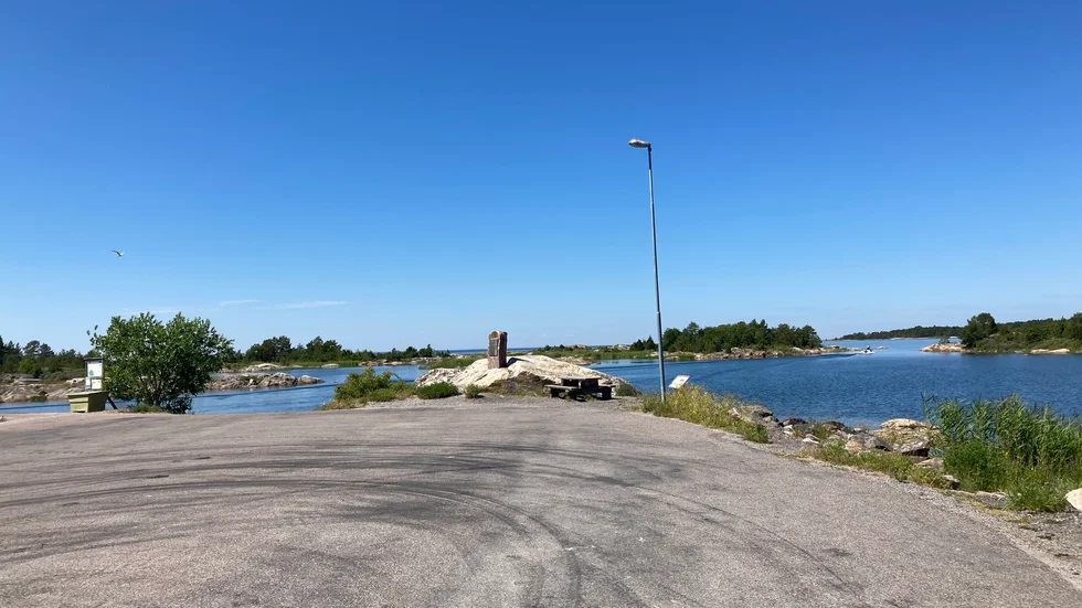 En stor sökinsats genomfördes i Örskärsund på Gräsö i slutet på juni efter en man som försvunnit efter en kajaktur.