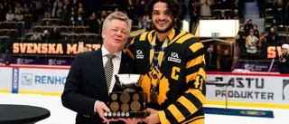 Avslöjar: Hyllade AIK J20-kaptenen lämnar – där kan han hamna