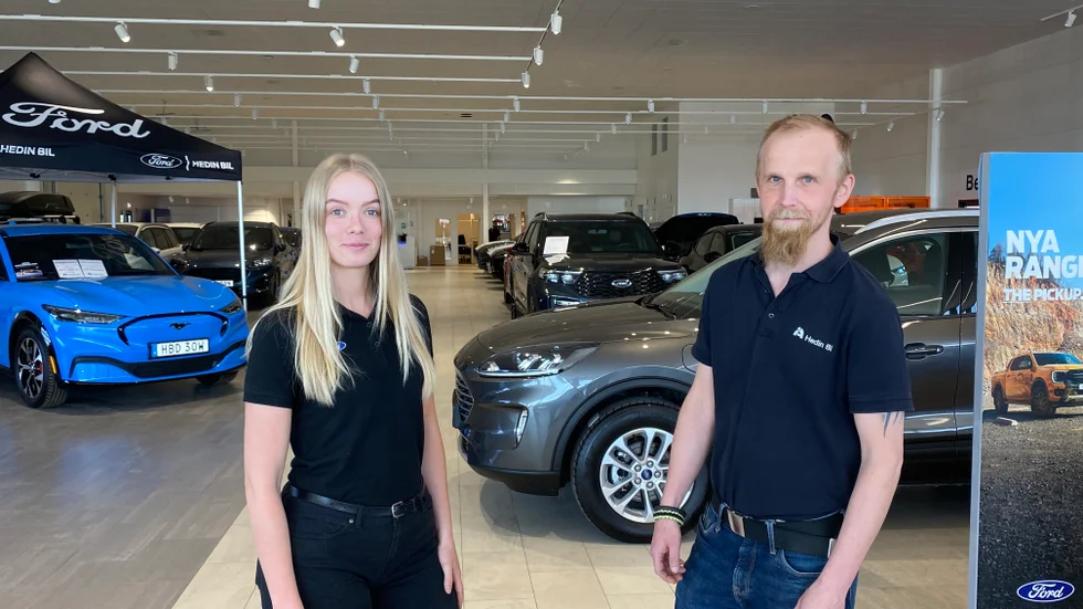 Hedin Bil AB fortsätter satsa på Fordförsäljningen i anläggningen i Annelunds företagspark. Där jobbar bland andra Felicia Stålman, reservdelsansvarig och Daniel Gustavsson, verkstadschef.