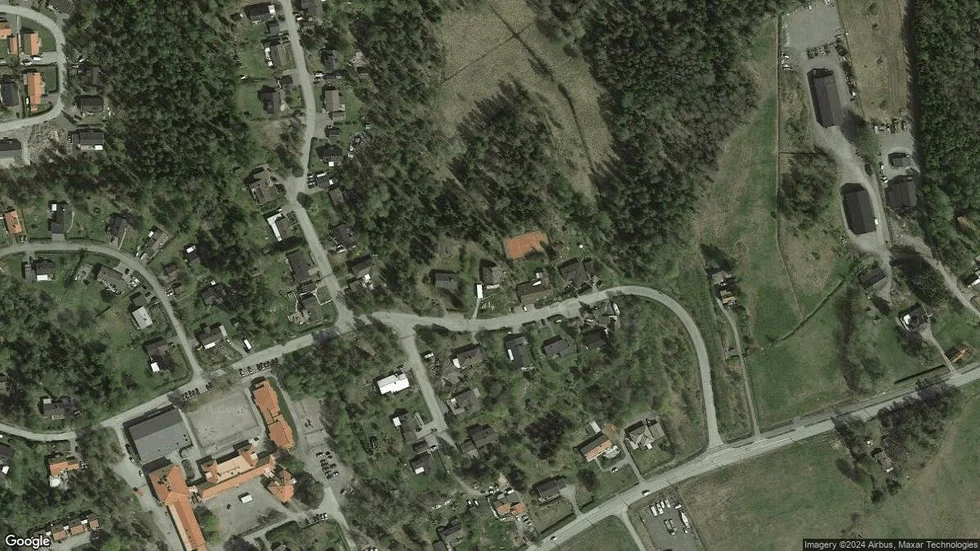 Området kring Länna Skolväg 14