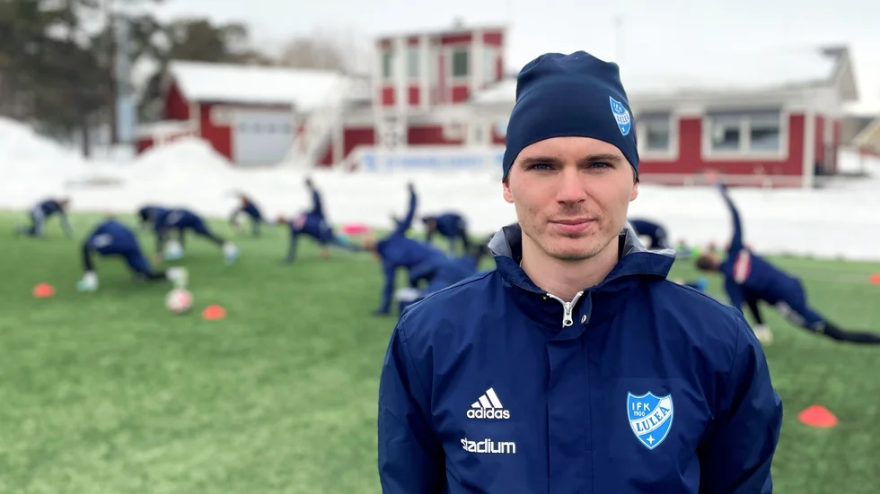 Jakob Andersson, 21, spåddes en lysande framtid som 17-åring. Efter flera års skadehelvete hoppas nu IFK Luleås nyförvärv få en positiv omstart i karriären som gått i stå. 