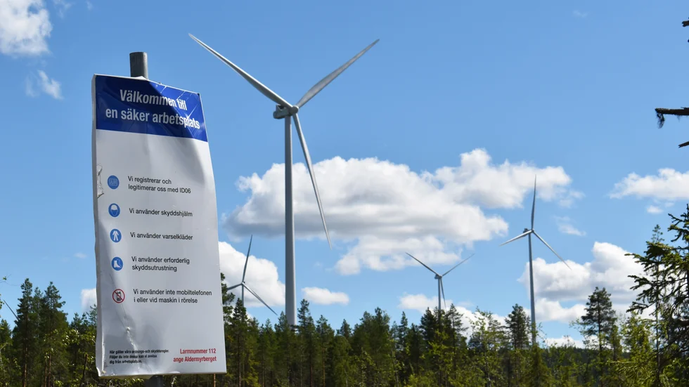 Aldermyrbergets vindkraftspark utanför Jörn.