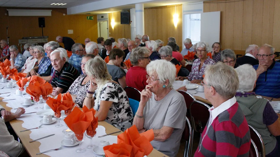 Pensionärer. Surströmmingsfest med uppskattade underhållare.