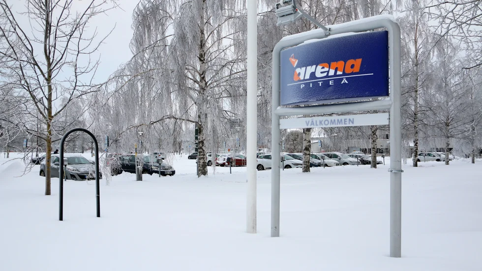 "P-skivan kan också kan kombineras med avgiftsfri parkering på Arena Norrstrands område". skriver insändarskribenten. (Arkivbild)