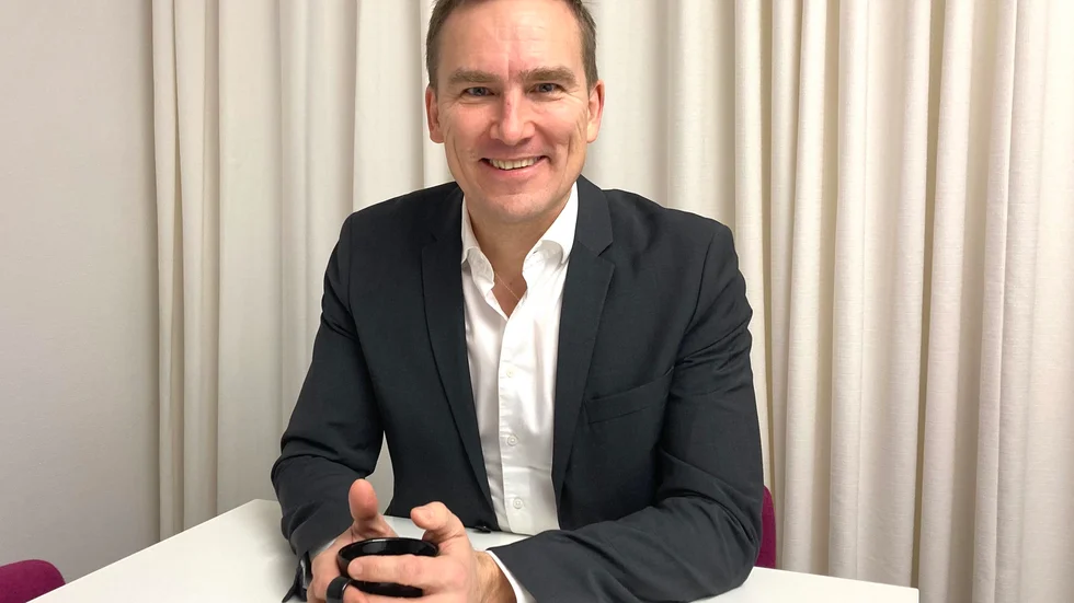 Per Ängquist är generaldirektör för Kemikalieinspektionen som jobbar med att utforma regler och lagar för kemikalier inom EU. Under 2022 ligger fokus på att få bort de så kallade evighetskemikalierna PFAS som kan finnas i tex sportkläder och stekpannor.