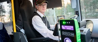 Bussförare kritisk till bristande saltning: "Vägen är vidrig"