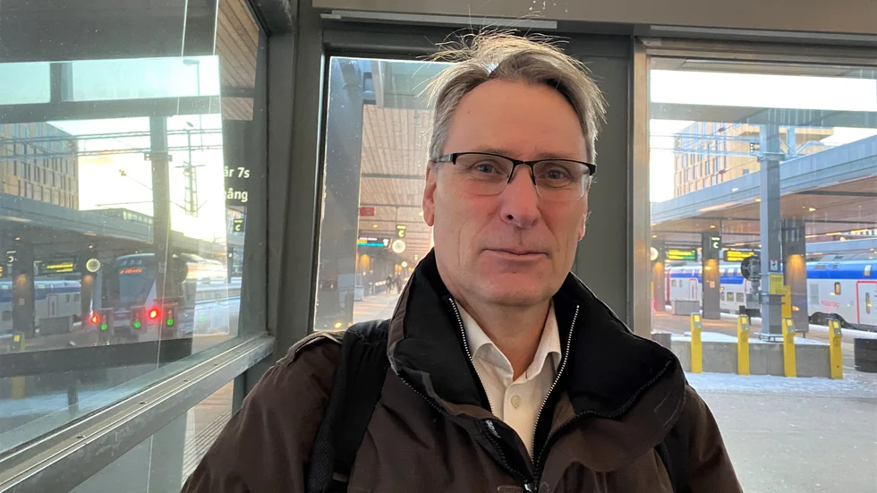 "Jag hoppas att jag får resa så lite som möjligt i jul", säger Ulf Kindefält, som precis anlänt till centralstation.