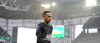 Neymar borta resten av året