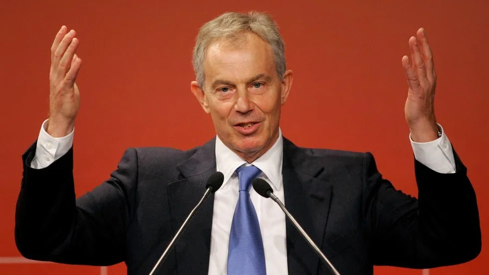 Framgångsrik Tony Blair. Magnus Hedberg kan inte låta bli att förundras över vänsterns glädje med fortsatt opposition. Han minns när Labour med Blair vann tre val på raken.