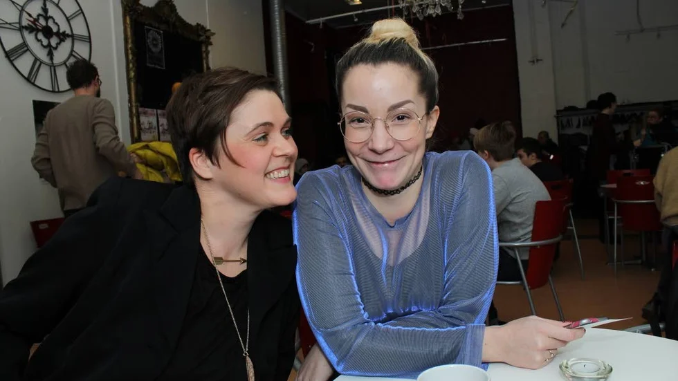 På premiären. Regissör Anne Jonsson och dramatikern Moa Backman.