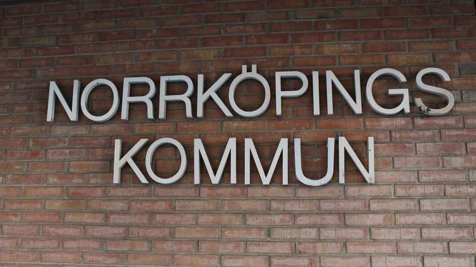 Riskerar böter. Norrköpings kommun kan få betala nära en miljon kronor i straffavgift.