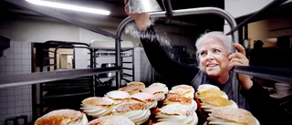 Janelings säljer semlor från nyår – får skäll av kunder: "Svenskar är traditionsbundna"