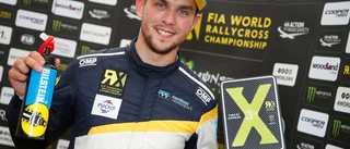 Anton Marklund på pallen i Frankrike