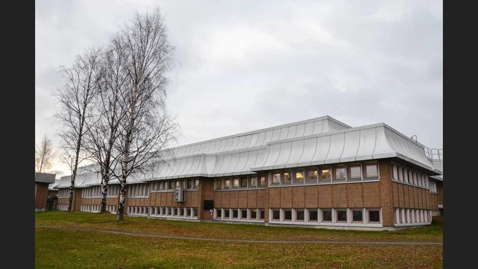  En man tog sig in på äldreboendet Klippan – med yxa.