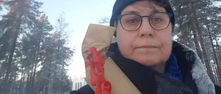 Åsa var snabbast fram till julklappen: ”Promenerat runt i en timme”