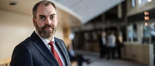 S säger ja till Nato: "Otroligt svår och komplex fråga"