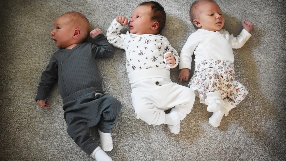 Tre kusiner Bergqvist – Wille, Svea och Thea – föddes under samma dygn på Skellefteå BB.