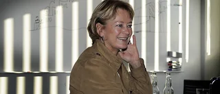 Minister hälsade på AIK