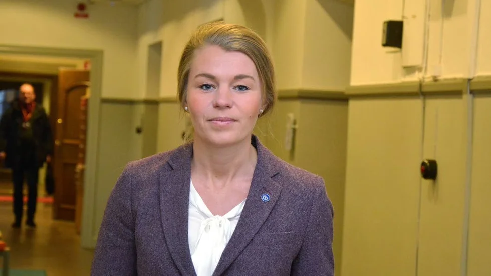 Sophia Jarl (M) vill se stramare regler för att få tillgång till specialkost i skolan, något som idag kan vara fyra gånger dyrare än ordinarie mat.