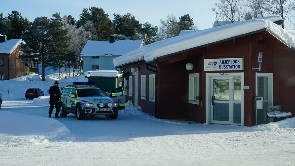 På plats. Busstationens väntrum var tomt när polisen kom för att avhysa migranterna.  Foto: Foto: Sofie Abrahamsson.