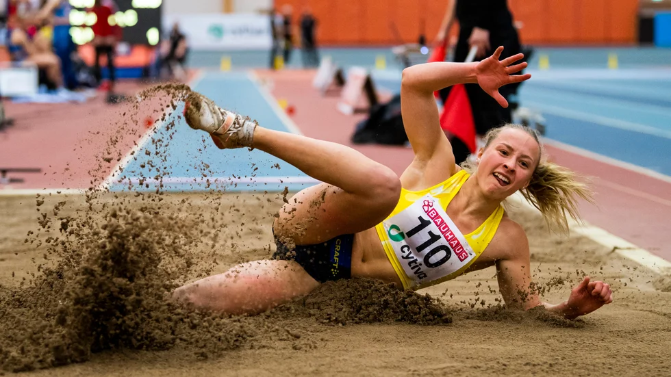 Karolina Svensson fick en tuff start på Nordenkampen, men var sedan snubblande nära segern. 