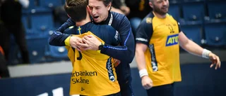 Sverige flyger in målvakt till EM-truppen