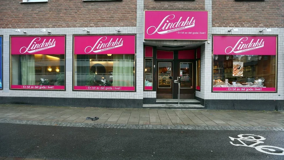 Utanför. Mannen körde bil på Repslagaregatan och onanerade, han gör det ibland.
