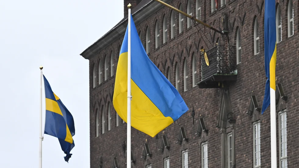 Ukrainas flagga har hissats på många ställen i Sverige de senaste dagarna.