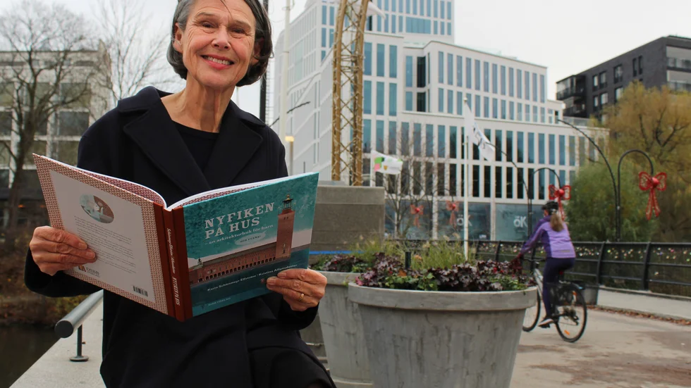 Linköpingsarkitekten Karin Schönmeyr Elfström har skrivit "Nyfiken på hus – en arkitekturbok för barn (och vuxna)".