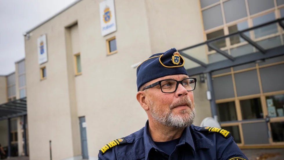 Fredrik Persson, polisområdeschef på Gotland, menar att det nya upplägget på polisutbildningen med möjlighet till deltid- och distansstudier gör det lättare för den som är gotlänning och vill byta yrke.