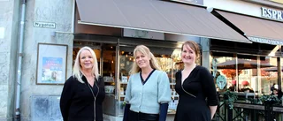 Karin öppnade butik när hon var 24 år – nu firar den 25 år
