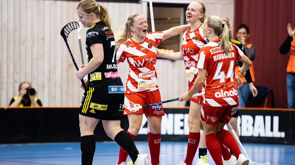 Pixbo var i en klass för sig i den första semifinalen.
