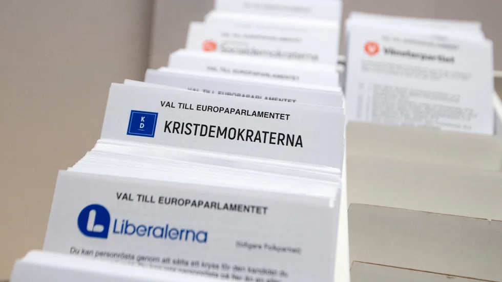 ”Rätt beslut på rätt plats kan till exempel vara att nationer själva bestämmer i frågor som, arbetsmarknadspolitik, socialförsäkringsfrågor, jakt och fiske, skogsbruk och familjepolitik.”
