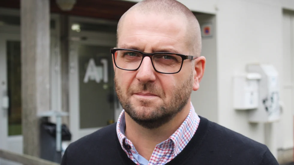 Gymnasiechefen Jörgen Jonsson säger att elever och medarbetare erbjuds stöd från skolan.
