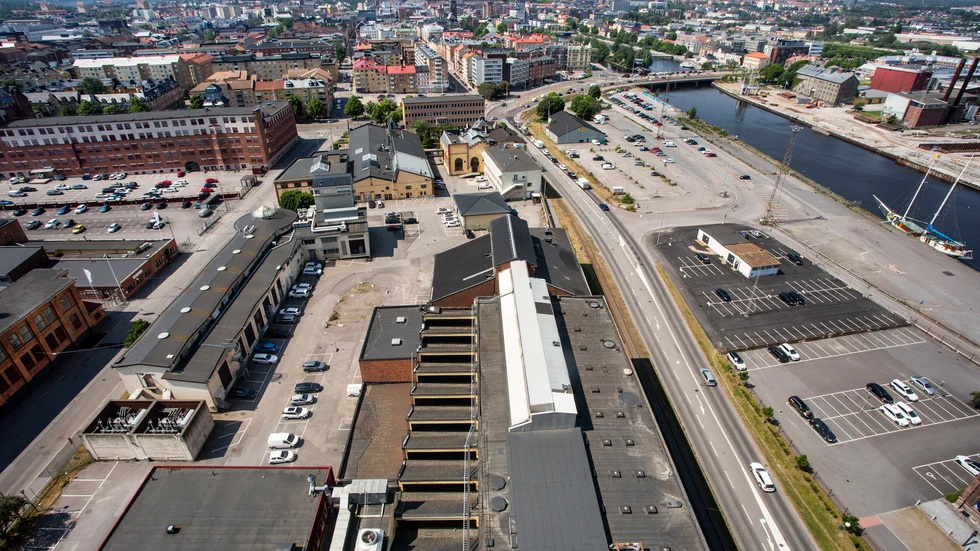 Hotellbar med utsikt. I framtiden är planerna att det blir ett hotell uppe i Bråvallaverket.